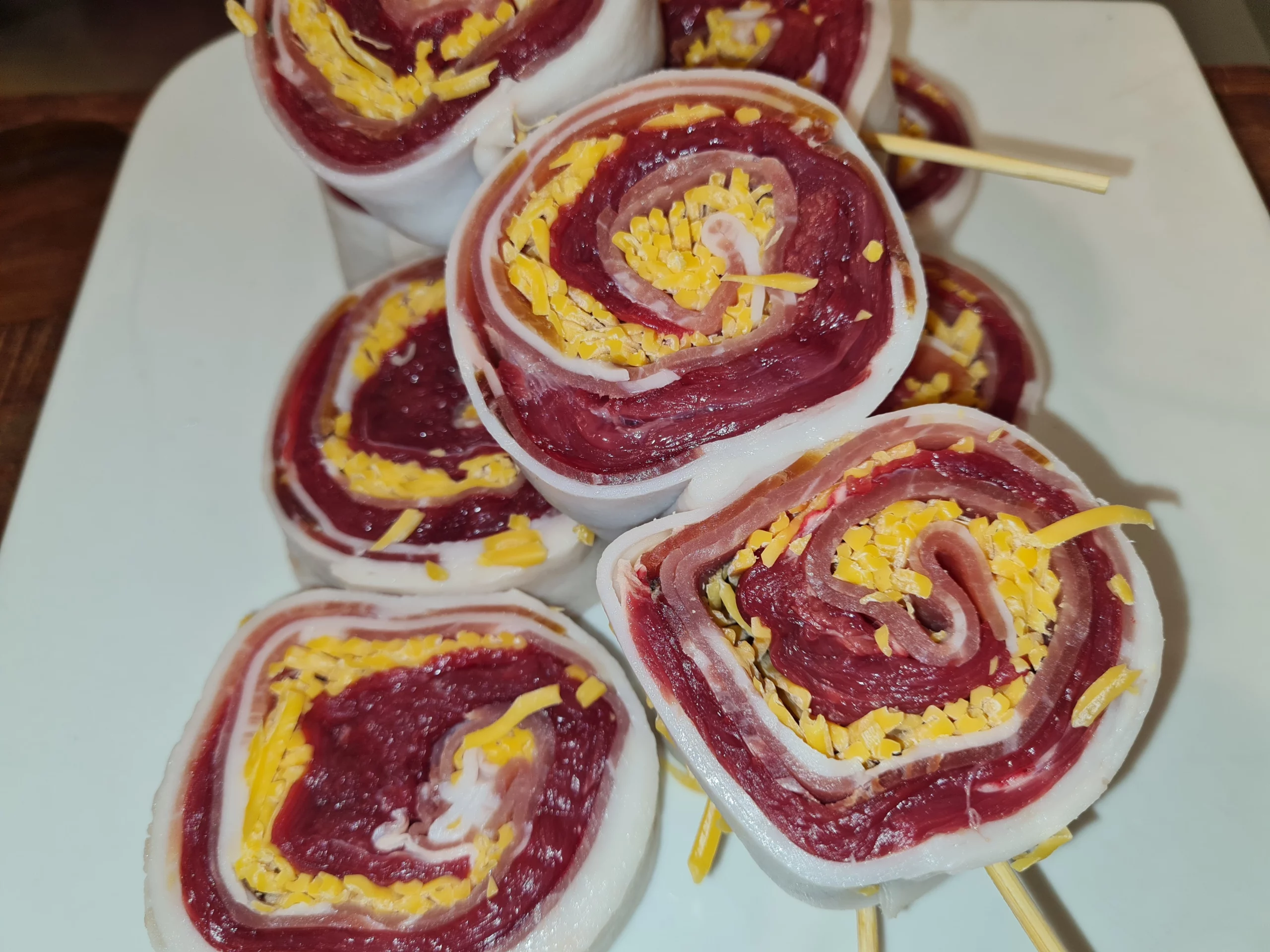 brochette de taureau cheddar atelier camarguais boucherie aigues mortes
