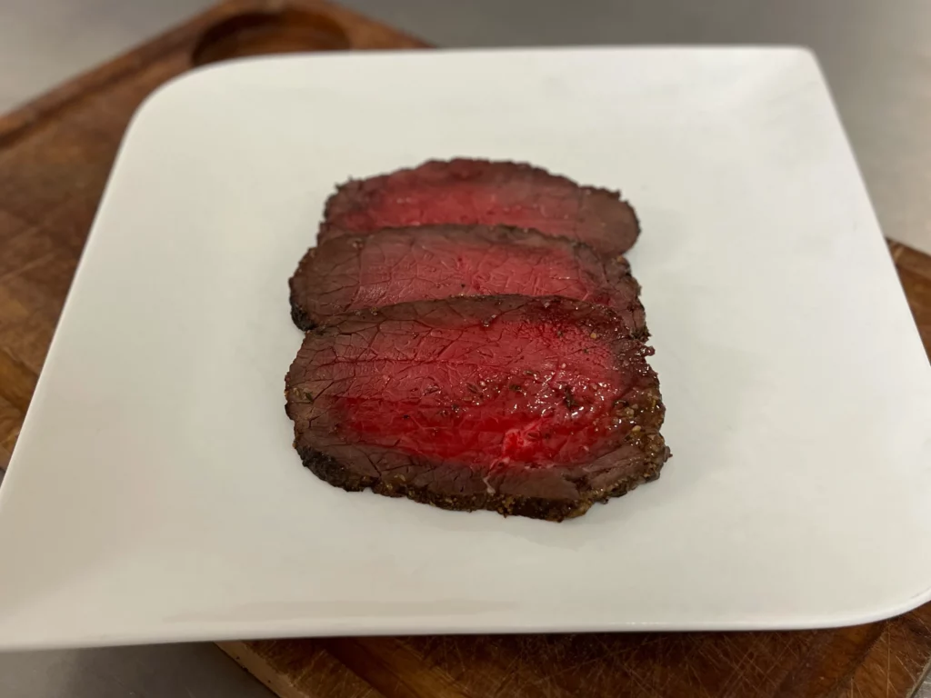 rosbeef de taureau atelier camarguais boucherie aigues mortes